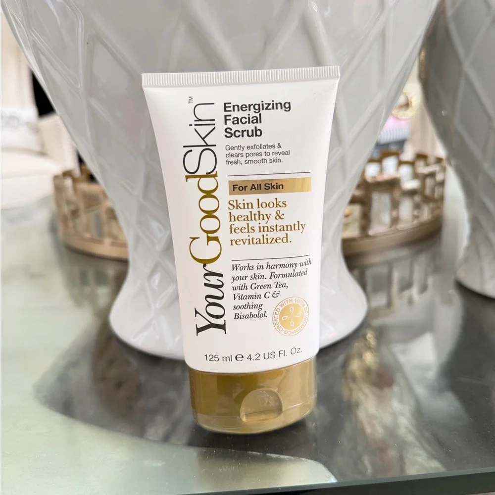 New YourGoodSkin Energizing Facial Scrub, 4.2 fl oz